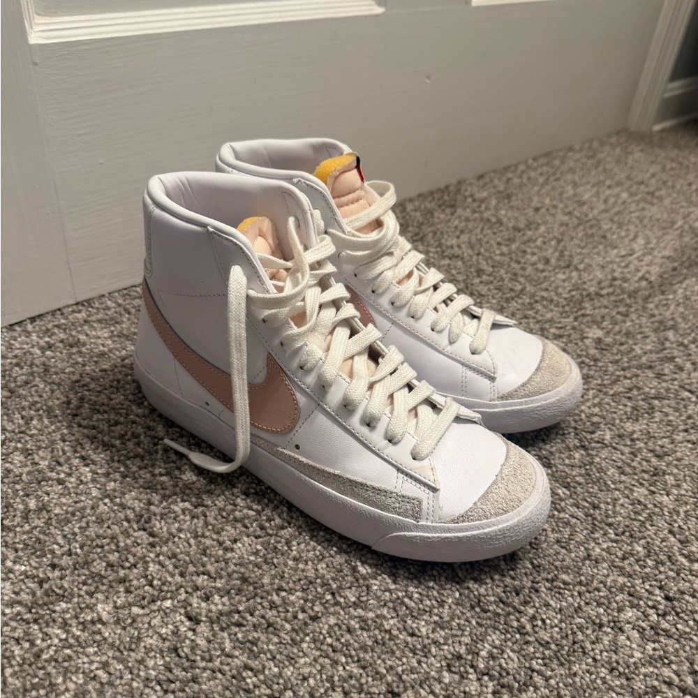 Nike Women's White and Pink High-Top Sneakers
